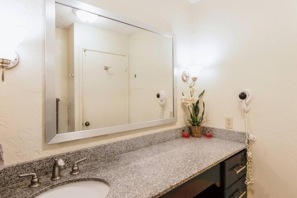 Lovely 1 Bedroom With Kitchen, Free Wifi & Parking Kapa'a Exterior photo